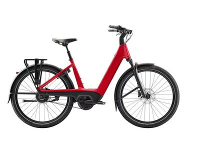 Trek Charter+ 4